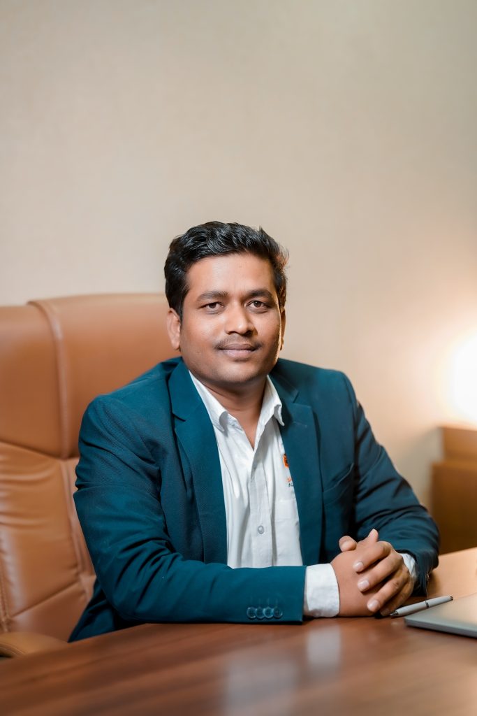 Mr. Deepak Jagdale, Managing Director at Shri Const AluformMr. Deepak Jagdale, Managing Director at Shri Const Aluform